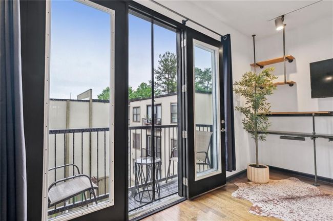 UNIT-3601 - 5300 Peachtree Rd, Condo with 1 bedrooms, 1 bathrooms and 2 parking in Chamblee GA | Image 10