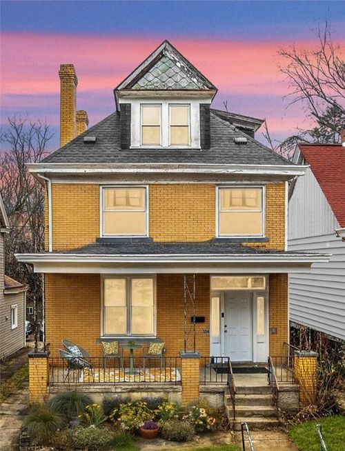124 Parkfield St, Pittsburgh, PA, 15210-4165 | Card Image
