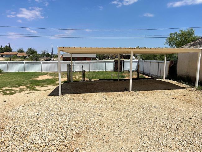 501 E 15 Th St, House other with 2 bedrooms, 1 bathrooms and 2 parking in Big Spring TX | Image 29