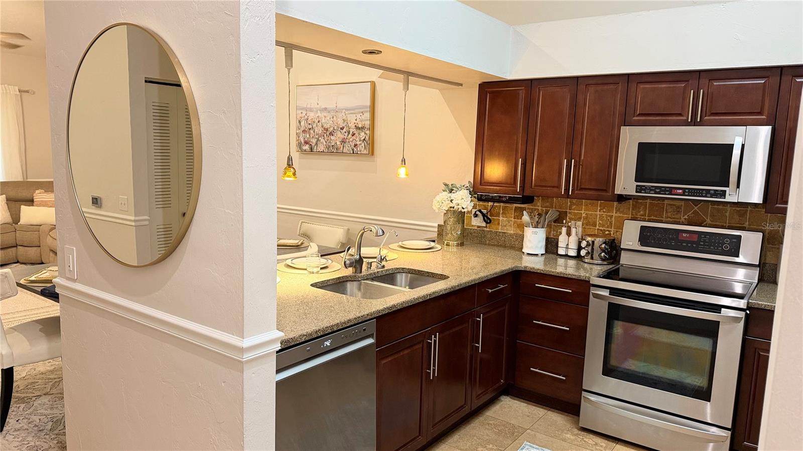 Residential Lease in GAINESVILLE 3