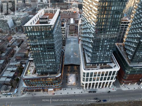 2015-470 Front St W, Toronto, ON, M5V0V6 | Card Image