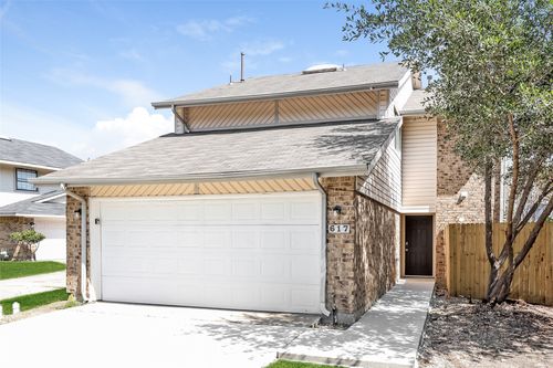 617 Via Miramonte, Mesquite, TX, 75150-3053 | Card Image