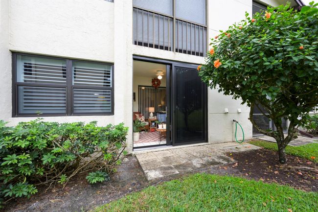APT-104 - 7626 Tahiti Ln, Condo with 2 bedrooms, 2 bathrooms and null parking in Lake Worth FL | Image 16