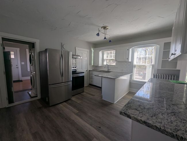 13 Hill St, Home with 2 bedrooms, 1 bathrooms and null parking in Dover NH | Image 27
