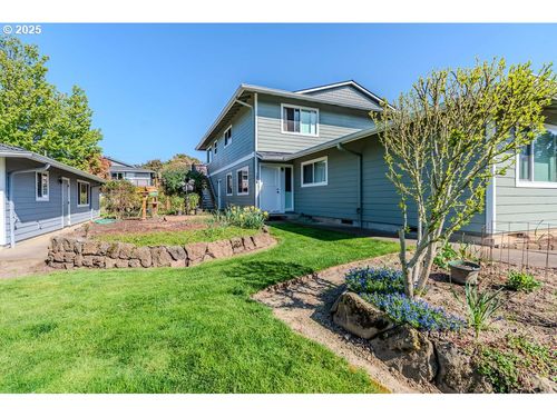 1538 Ne Paropa Ct, Gresham, OR, 97030-4324 | Card Image