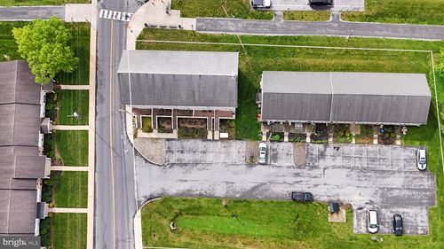 154 Front St, Akron, PA, 17501-1205 | Card Image