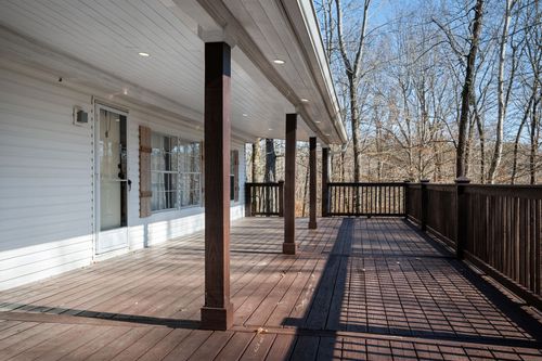 1651 Neptune Rd, Ashland City, TN, 37015-6169 | Card Image