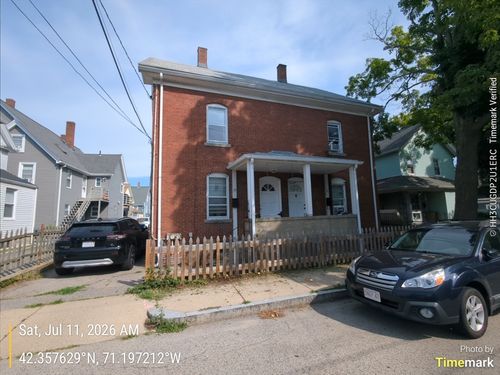15-15 Middle, Newton, MA, 02458 | Card Image