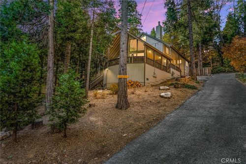 28657 Shenandoah Dr, Lake Arrowhead, CA, 92352 | Card Image