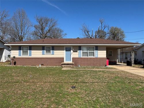 2012 Kentucky St, Sikeston, MO, 63801-3728 | Card Image
