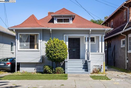 1424 Walnut St, Alameda, CA, 94501 | Card Image