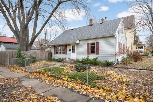 126 Syndicate Street N, Saint Paul, MN, 55104 | Card Image