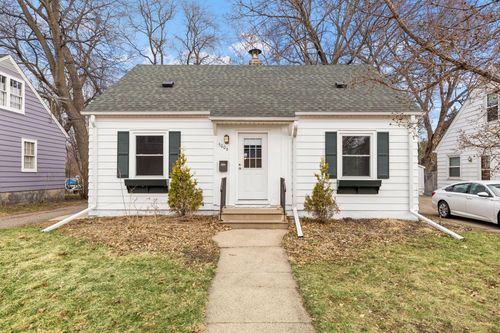 5006 E 54th St, Minneapolis, MN, 55417-2321 | Card Image