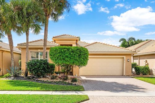 10815 Summerville Way, Boynton Beach, FL, 33437-3905 | Card Image