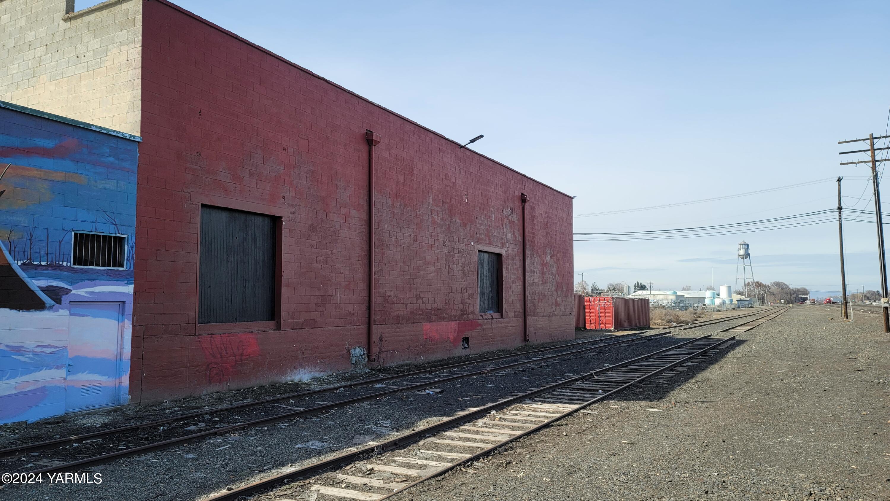 Commercial Sale in Toppenish