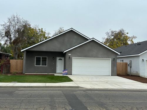 903 E Ash St, Farmersville, CA, 93223-1307 | Card Image