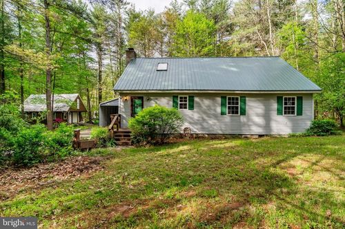 6170 Pinestream Dr, TODD, PA, 16685-8762 | Card Image