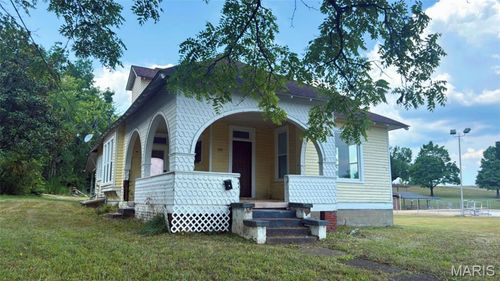 600 S Main St, Fredericktown, MO, 63645-1442 | Card Image