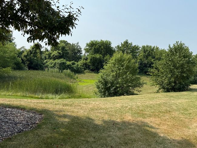 UNIT-2N - 1411 Berta Dr, Condo with 2 bedrooms, 1 bathrooms and 2 parking in Crest Hill IL | Image 4