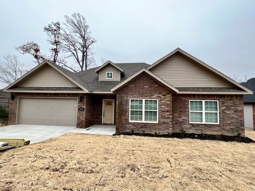 2735 S Olive Ct, Siloam Springs, AR, 72761-5072 | Card Image