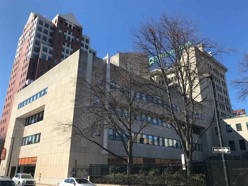 402-875 Elm Street, Manchester, NH, 03101 | Card Image