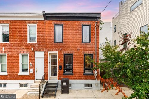 2009 Dickinson St, PHILADELPHIA, PA, 19146-4515 | Card Image
