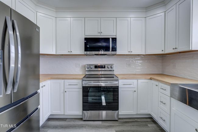 3570 Stanley Valley Rd, House other with 3 bedrooms, 2 bathrooms and null parking in Surgoinsville TN | Image 19