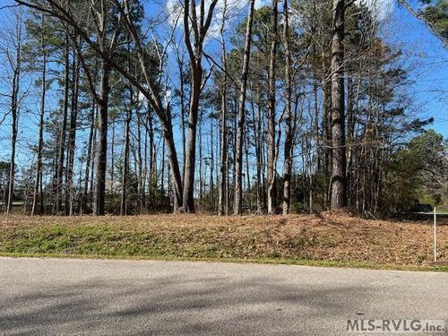 000 Piney Pond Rd, Brodnax, VA, 23920 | Card Image