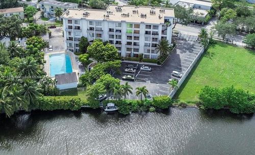 apt-101-7801 Ne 4th Ct, Miami, FL, 33138-4529 | Card Image
