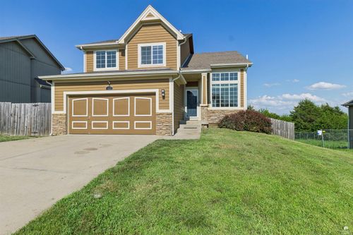1627 Deb'S Sunrise Trail, Junction City, KS, 66441 | Card Image
