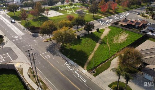 775 Mast Ave, Mc Farland, CA, 93250-1637 | Card Image