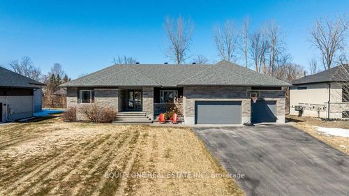 415 Shoreway Dr, Greely, ON, K4P0G4 | Card Image