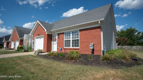 232 Woodpointe Ct, Mt Washington, KY, 40047-6163 | Card Image