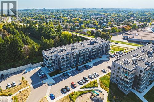 310-1201 Pl Lackner, Kitchener, ON, N2A0L4 | Card Image