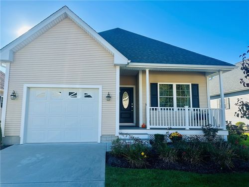 19 Leighas Ln, Coventry, RI, 02816-2802 | Card Image