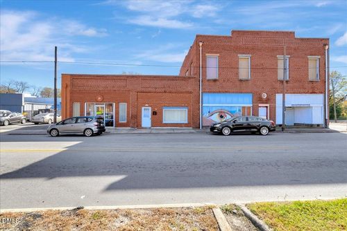 217 S Williams St, Henderson, NC, 27536-4635 | Card Image