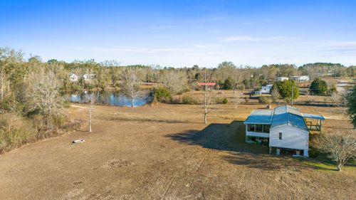 3272 Twin Lake Dr, Bonifay, FL, 32425-6441 | Card Image