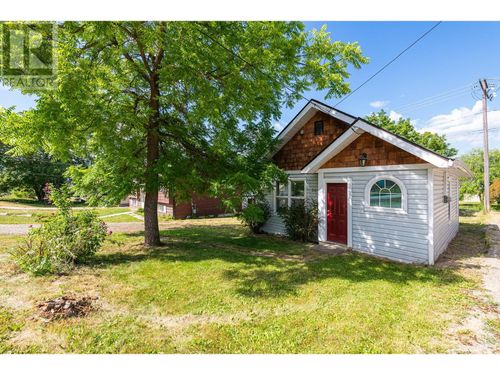 309 11th Ave N, Creston, BC, V0B1G4 | Card Image