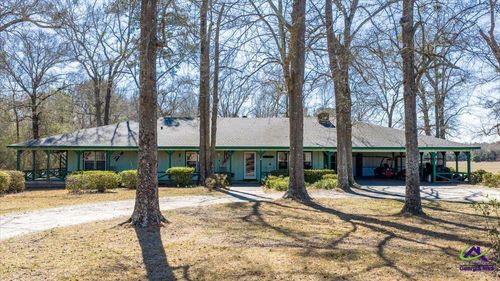 146 Mooring Rd, Hawkinsville, GA, 31036-6614 | Card Image