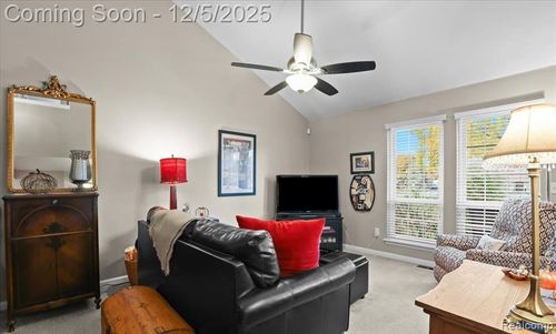 43576 Yorkville Dr, Canton, MI, 48188-1766 | Card Image