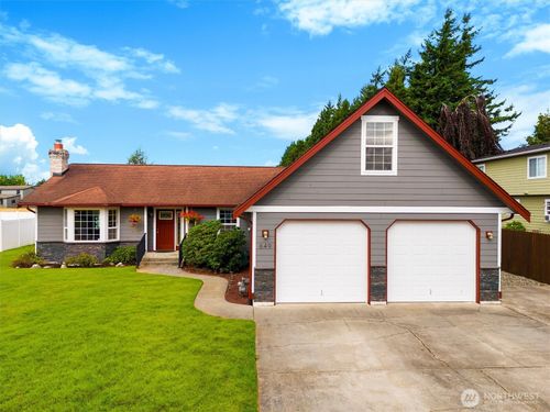 849 19th St, Lynden, WA, 98264-9769 | Card Image