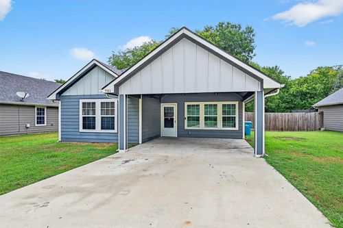 701 S Binkley St, Sherman, TX, 75092-7214 | Card Image