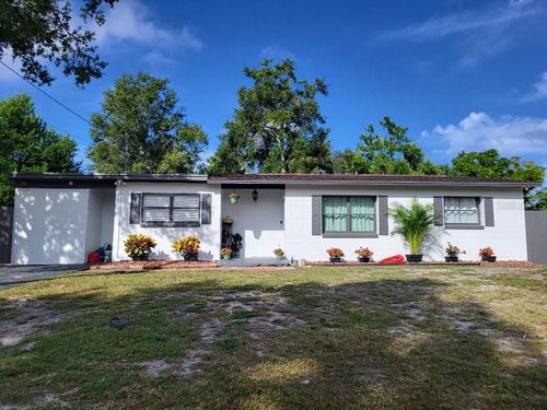 995 Emerald Dr, MOUNT DORA, FL, 32757-4645 | Card Image