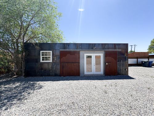 2800 Duranes Rd Nw, Albuquerque, NM, 87104-2734 | Card Image