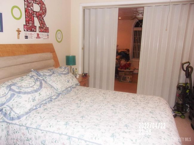 29 Jeffrey Cir, House other with 4 bedrooms, 3 bathrooms and null parking in Dayton NJ | Image 66