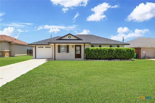 120 Boxer St, Nolanville, TX, 76559-9745 | Card Image