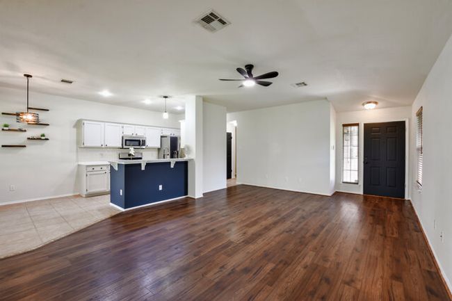 1119 Brinkley Dr, House other with 3 bedrooms, 2 bathrooms and 4 parking in Cedar Park TX | Image 8