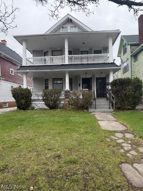 1881 Mannering Rd, Cleveland Heights, OH, 44112-1531 | Card Image