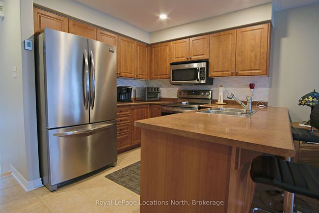 19 Whitfield Cres, House other with 3 bedrooms, 2 bathrooms and 4 parking in Elmvale ON | Image 11