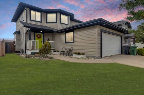 6308 60 Street Close, Ponoka, AB, T4J | Card Image